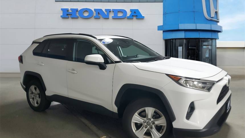 2021 Toyota RAV4 XLE — SUV — 75,127 mi — Chicago, IL