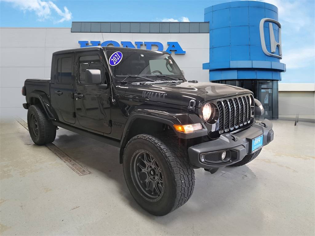 2021 Jeep Gladiator Willys — Pickup Truck — 25,955 mi — Chicago, IL
