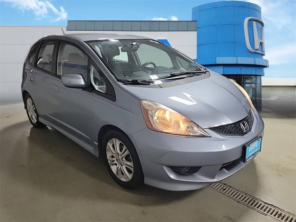 2011 Honda Fit Sport — Sedan — 213,123 mi — Chicago, IL
