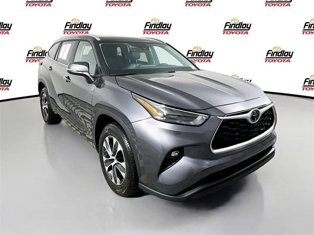 2024 Toyota Highlander XLE — SUV — 12,084 mi — Henderson, NV