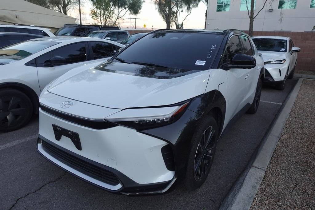 2023 Toyota bZ4X Limited — SUV — 20,914 mi — Henderson, NV