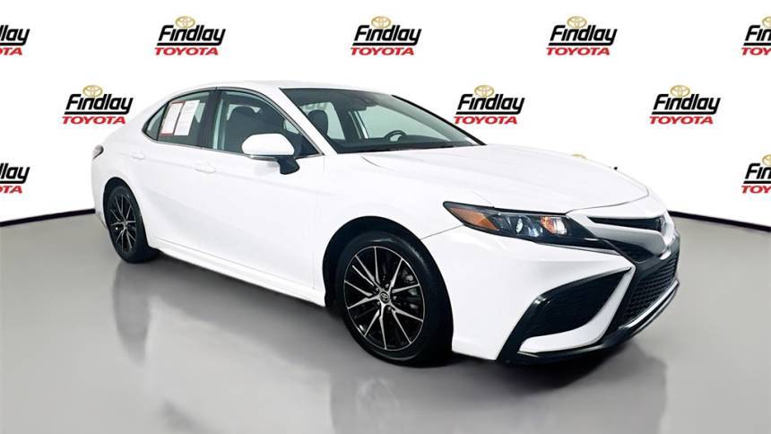 2023 Toyota Camry SE — Sedan — 51,505 mi — Henderson, NV