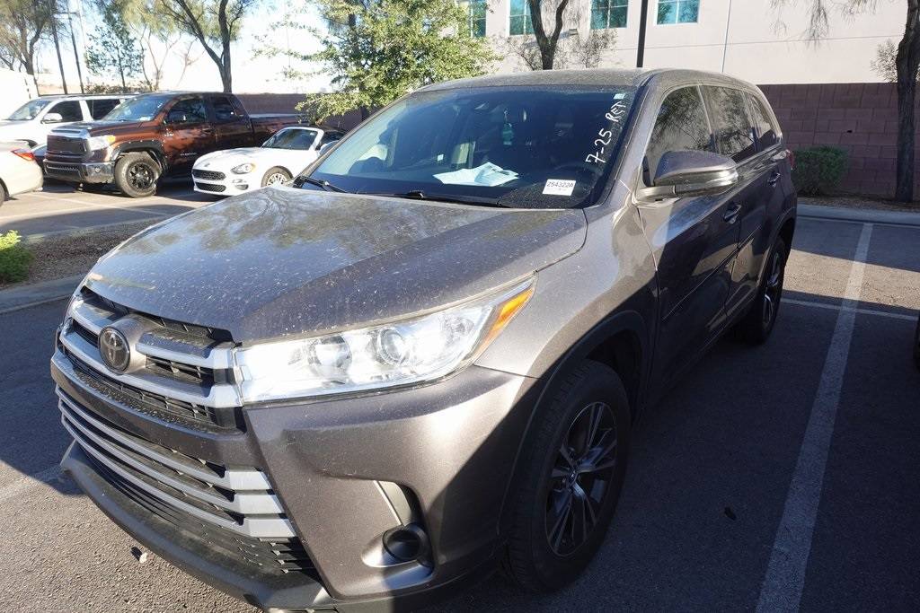 2017 Toyota Highlander LE — SUV — 93,174 mi — Henderson, NV