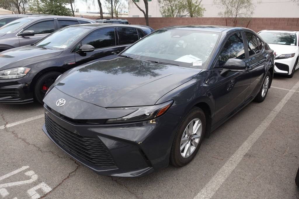 2025 Toyota Camry Hybrid LE — Sedan — 12,994 mi — Henderson, NV