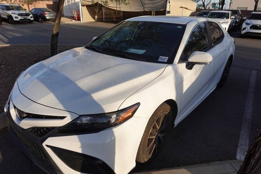 2023 Toyota Camry SE — Sedan — 75,208 mi — Henderson, NV