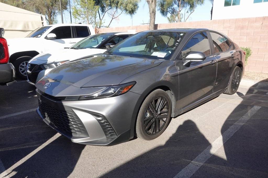 2025 Toyota Camry Hybrid SE — Sedan — 14,454 mi — Henderson, NV