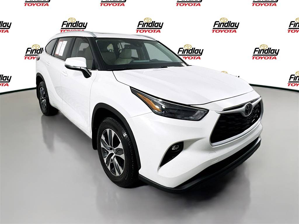 2024 Toyota Highlander XLE — SUV — 7,968 mi — Henderson, NV
