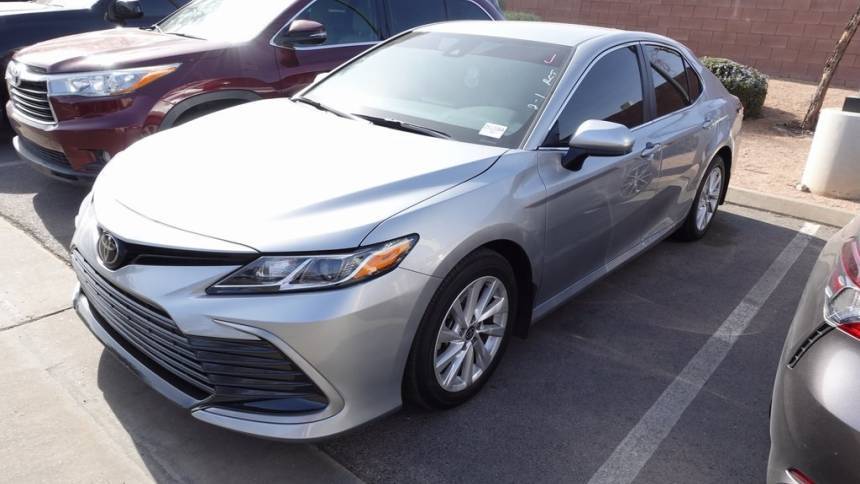 2023 Toyota Camry LE — Sedan — 29,024 mi — Henderson, NV