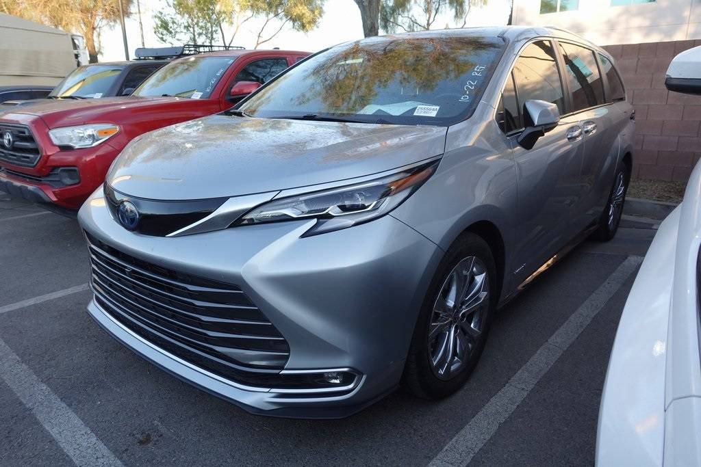 2021 Toyota Sienna Platinum — Minivan — 80,524 mi — Henderson, NV