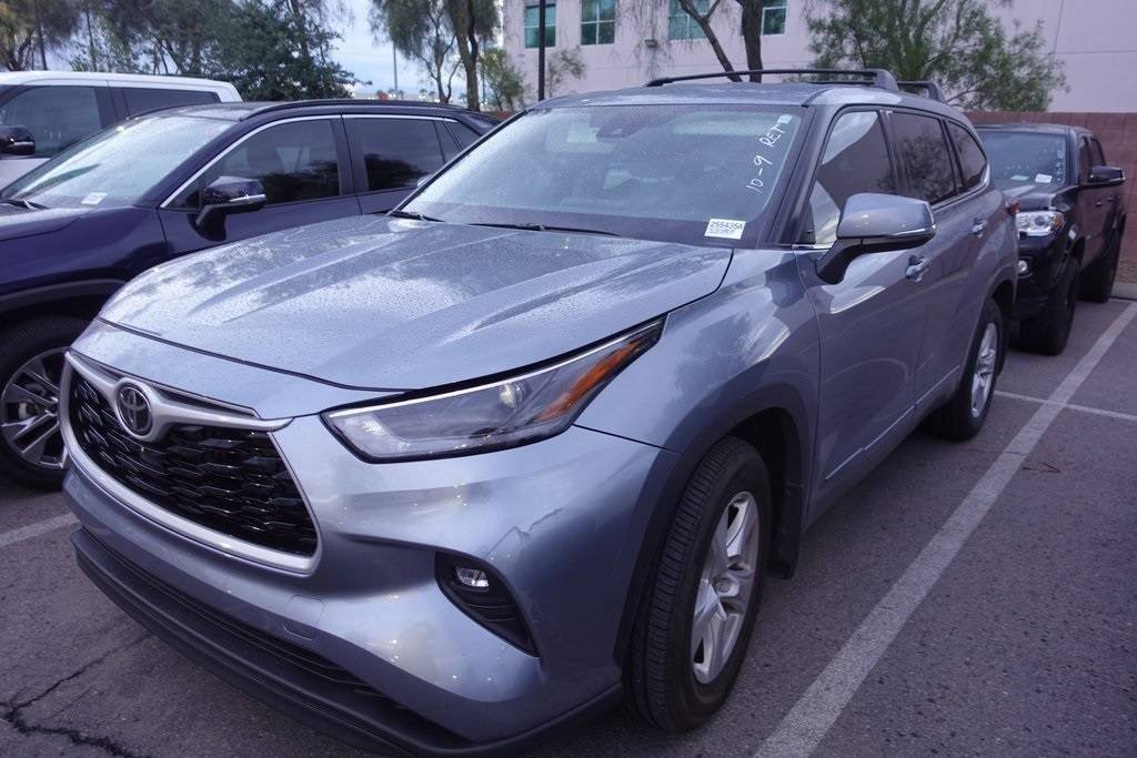 2022 Toyota Highlander LE — SUV — 25,463 mi — Henderson, NV