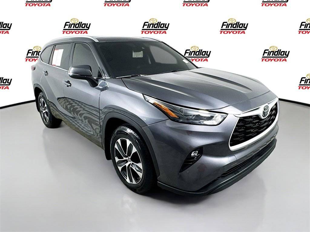 2024 Toyota Highlander XLE — SUV — 12,495 mi — Henderson, NV