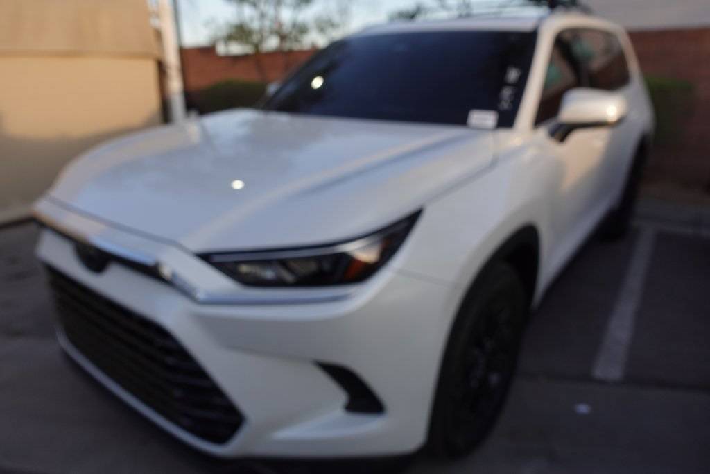 2024 Toyota Grand Highlander Hybrid XLE — SUV — 14,900 mi — Henderson, NV