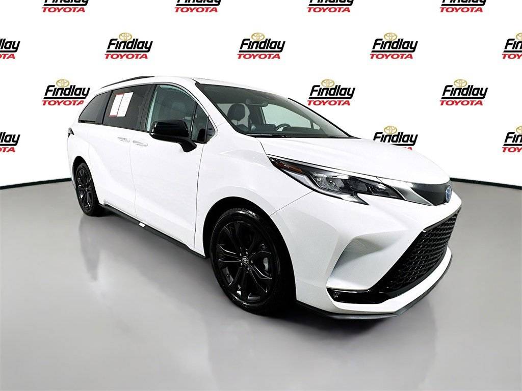 2024 Toyota Sienna XSE — Minivan — 7,395 mi — Henderson, NV