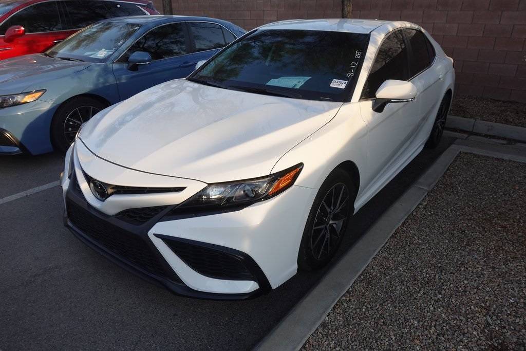 2023 Toyota Camry SE — Sedan — 31,126 mi — Henderson, NV