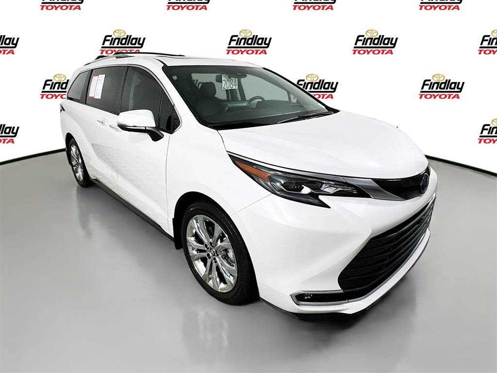 2024 Toyota Sienna Platinum — Minivan — 19,425 mi — Henderson, NV