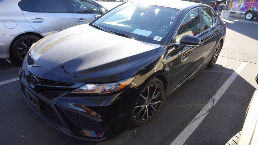 2023 Toyota Camry SE — Sedan — 53,156 mi — Henderson, NV