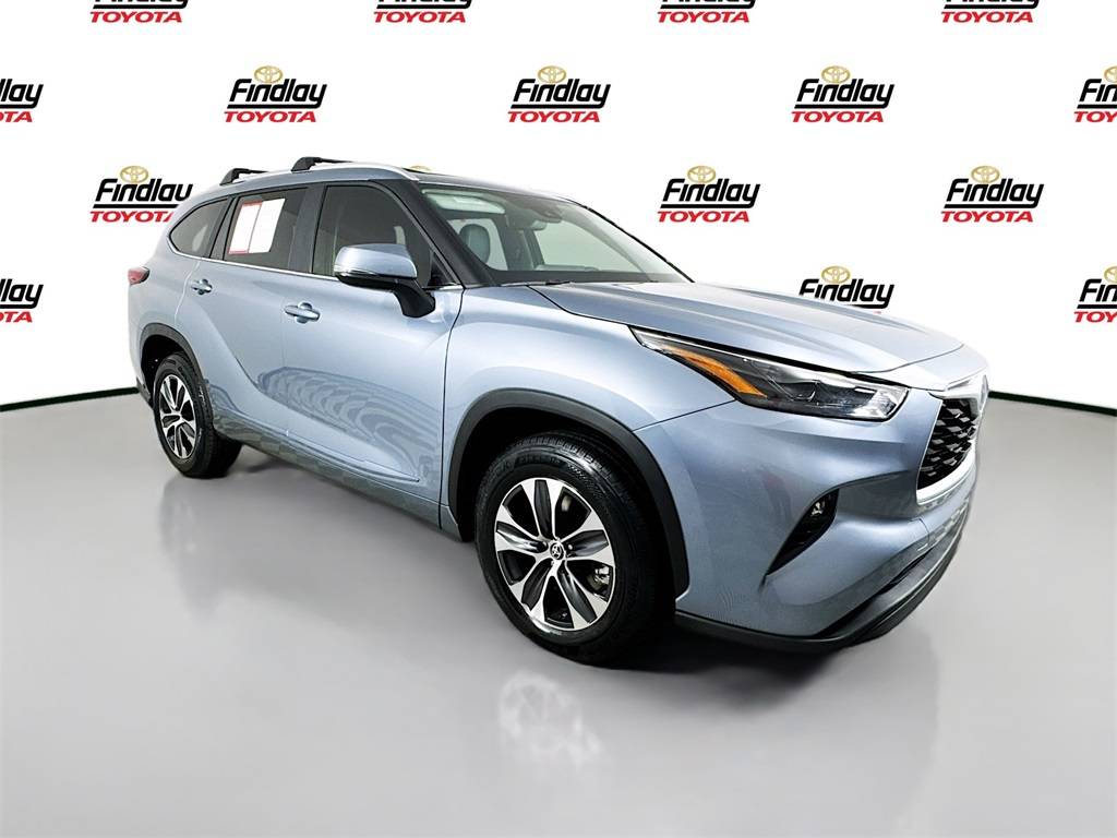 2023 Toyota Highlander Hybrid XLE — SUV — 26,569 mi — Henderson, NV