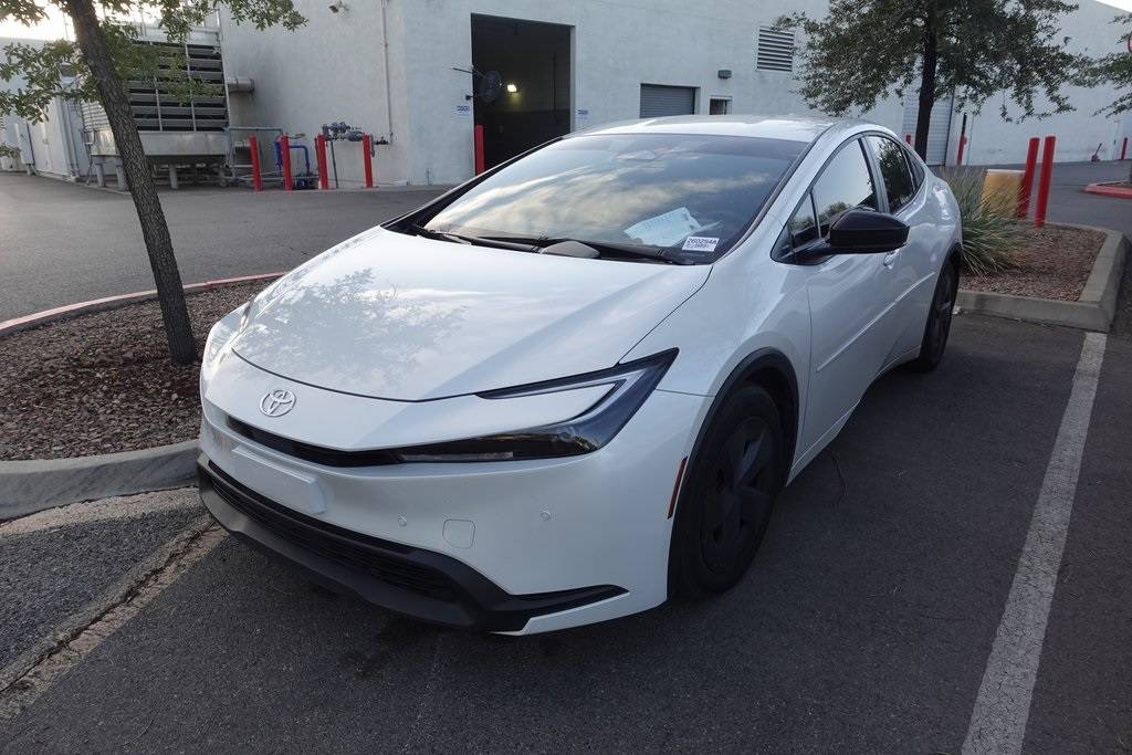 2023 Toyota Prius LE — Hatchback — 25,228 mi — Henderson, NV