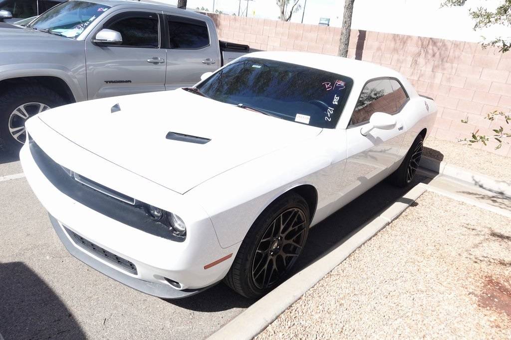2015 Dodge Challenger SXT