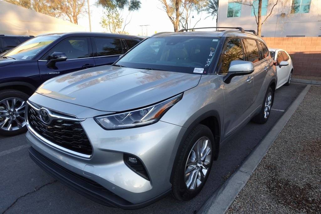 2022 Toyota Highlander Limited — SUV — 11,953 mi — Henderson, NV