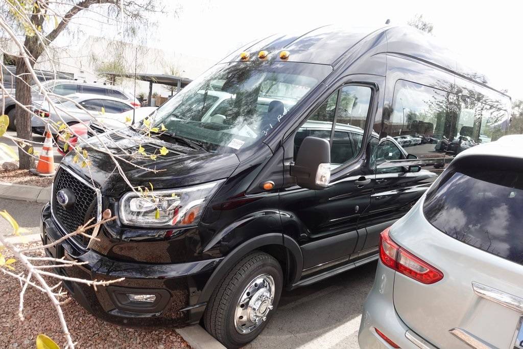 2023 Ford Transit Passenger Wagon T-350 XLT — Passenger Van — 3,149 mi — Henderson, NV