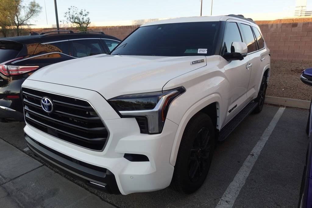 2024 Toyota Sequoia SR5 — SUV — 11,194 mi — Henderson, NV