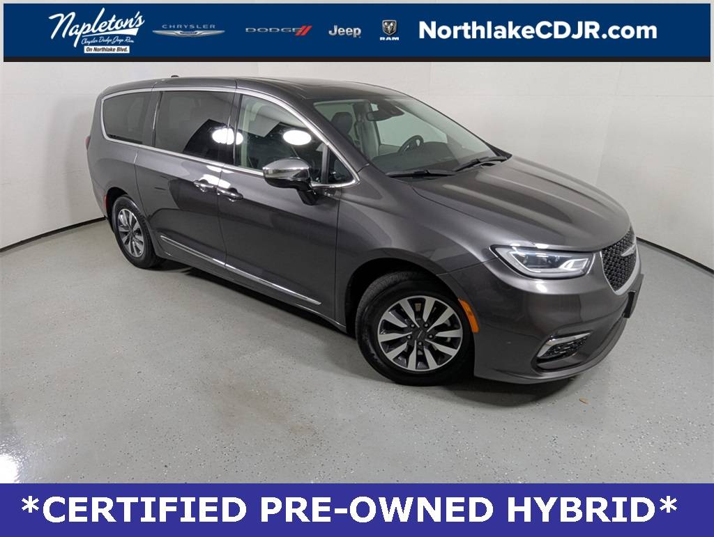 2023 Chrysler Pacifica Hybrid Limited — Minivan — 63,874 mi — Lake Park, FL
