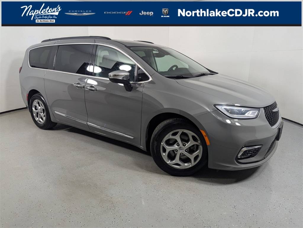 2023 Chrysler Pacifica Limited — Minivan — 62,682 mi — Lake Park, FL