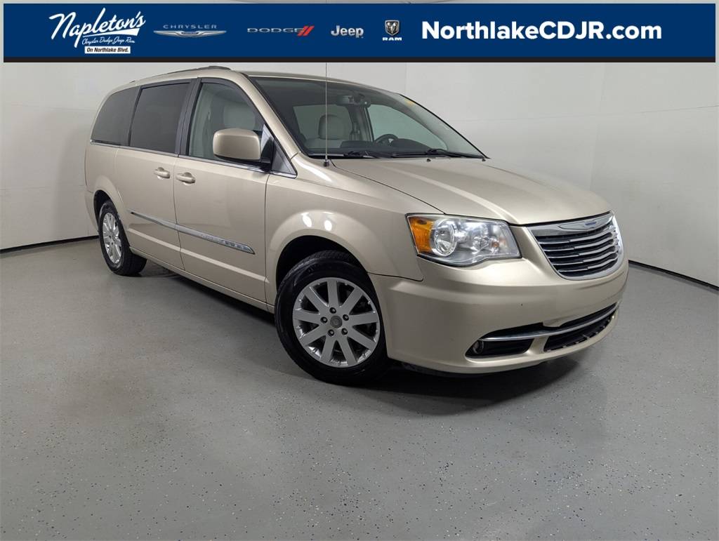 2016 Chrysler Town & Country Touring — Minivan — 119,446 mi — Lake Park, FL