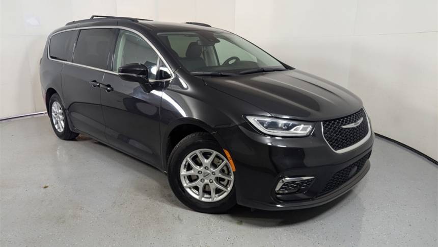 2022 Chrysler Pacifica Touring L — Minivan — 75,400 mi — Lake Park, FL