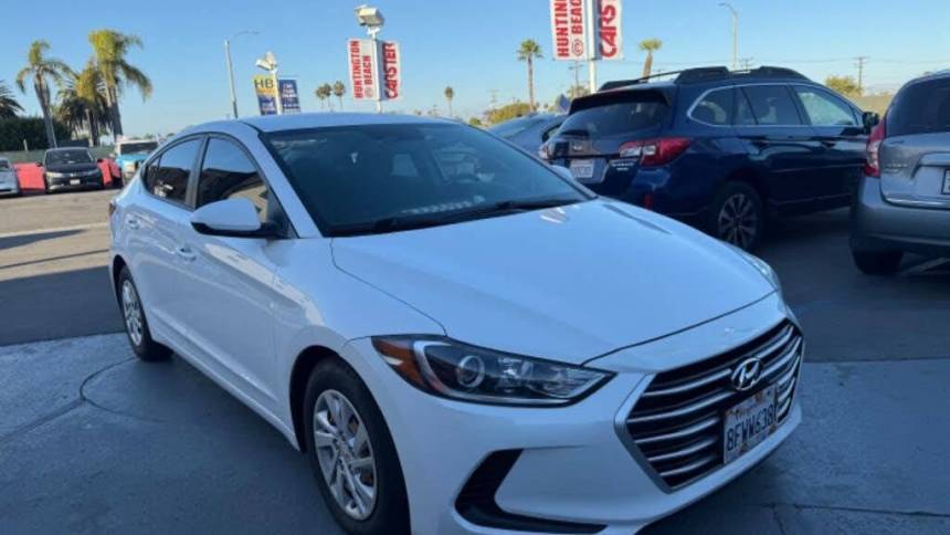 2018 Hyundai Elantra SE — Sedan — 55,017 mi — Huntington Beach, CA