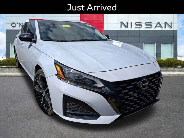 2023 Nissan Altima SR — Sedan — 14,488 mi — Warminster, PA