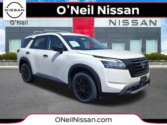 2023 Nissan Pathfinder SL — SUV — 15,240 mi — Warminster, PA