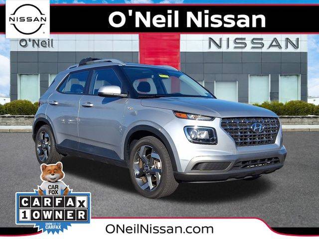 2023 Hyundai Venue SEL — SUV — 17,934 mi — Warminster, PA
