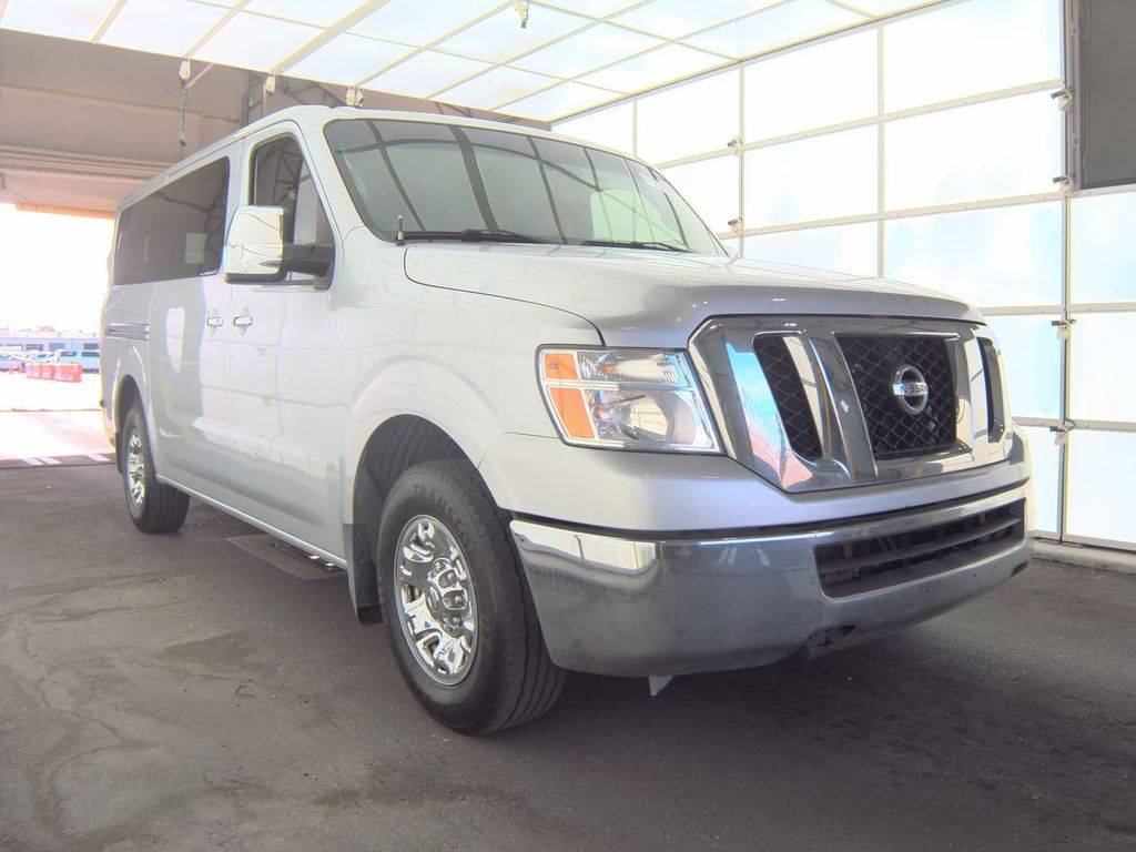 2017 Nissan NV Passenger SV — Passenger Van — 46,629 mi — Warminster, PA