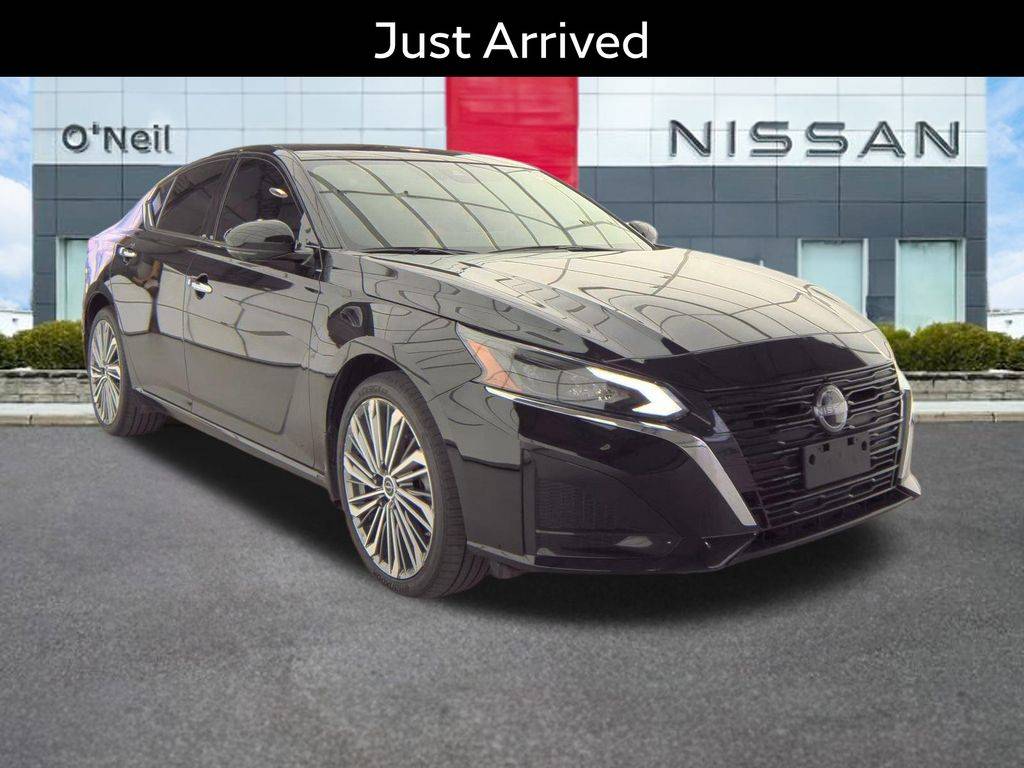2025 Nissan Altima SL — Sedan — 15,670 mi — Warminster, PA
