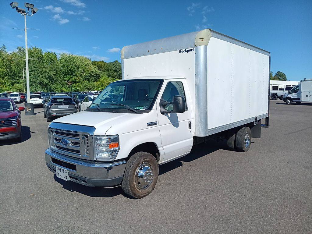 2017 Ford E-Series Cutaway E-350 — Chassis Cab Truck — 98,367 mi — Warminster, PA