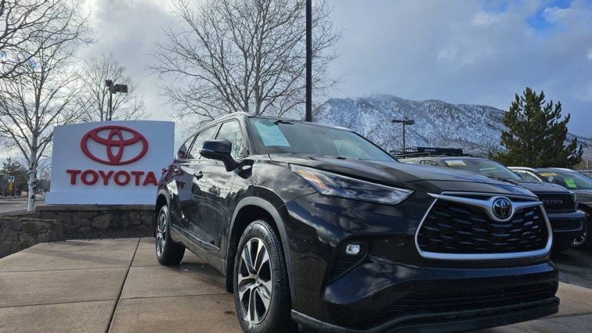 2022 Toyota Highlander XLE — SUV — 49,923 mi — Flagstaff, AZ