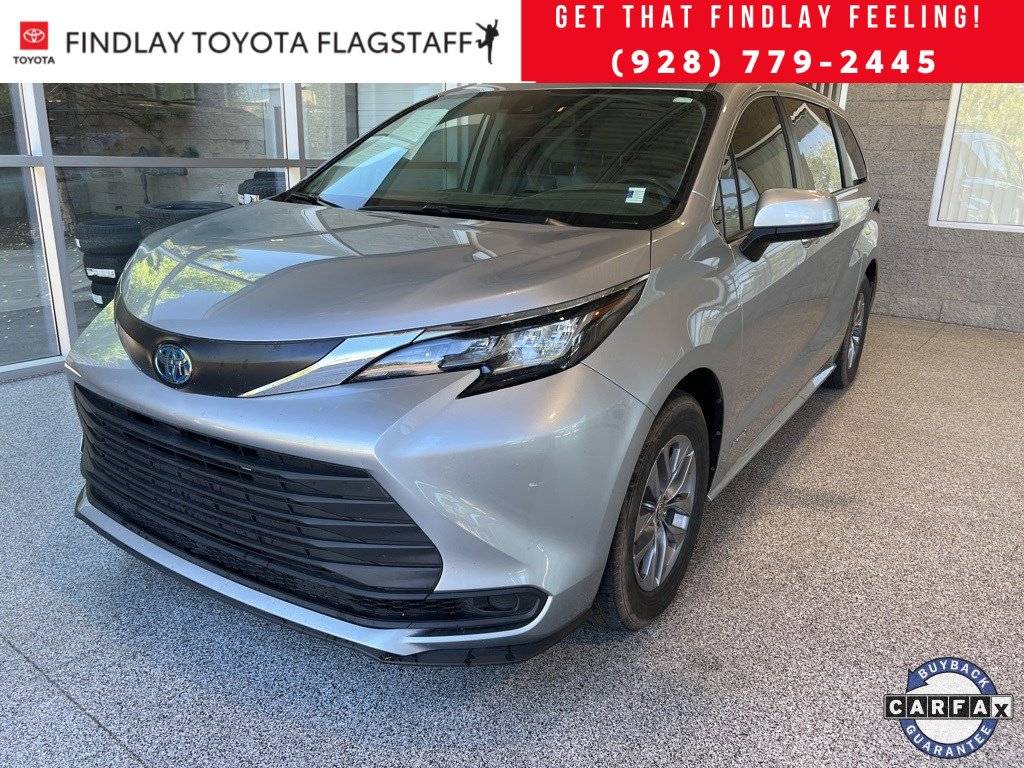 2021 Toyota Sienna LE — Minivan — 58,830 mi — Flagstaff, AZ