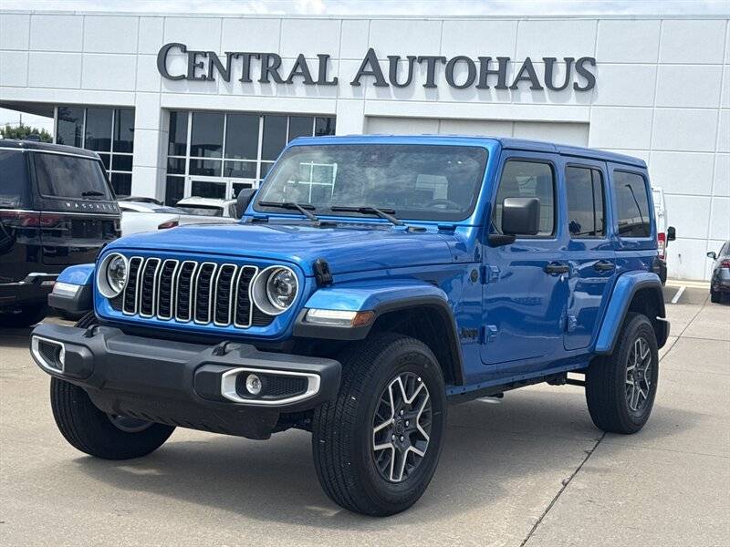 2025 Jeep Wrangler Sahara — SUV — 5,850 mi — Dallas, TX
