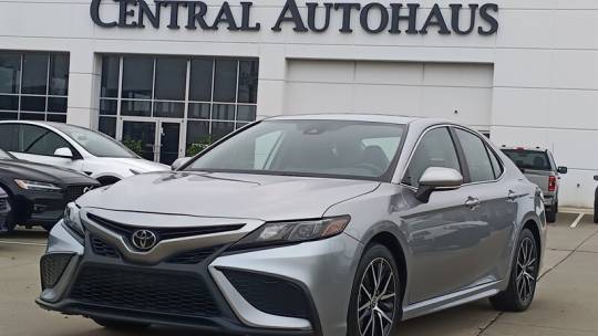 2023 Toyota Camry SE — Sedan — 46,040 mi — Dallas, TX