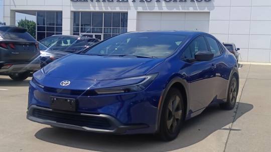 2023 Toyota Prius LE