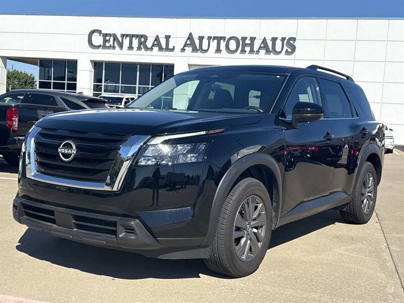 2025 Nissan Pathfinder SV — SUV — 10,278 mi — Dallas, TX