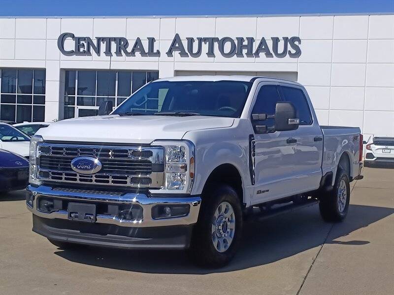 2024 Ford Super Duty F-250 XLT — Pickup Truck — 37,160 mi — Dallas, TX