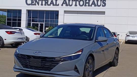 2022 Hyundai Elantra SEL — Sedan — 26,952 mi — Dallas, TX