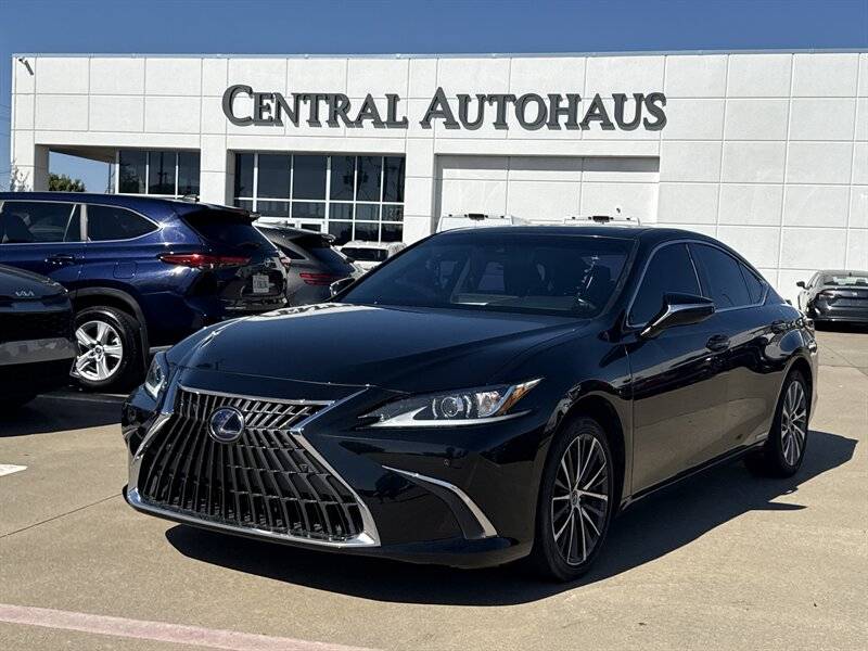 2022 Lexus ES ES 300h — Sedan — 19,525 mi — Dallas, TX