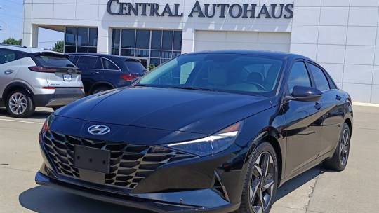 2023 Hyundai Elantra Limited — Sedan — 22,408 mi — Dallas, TX