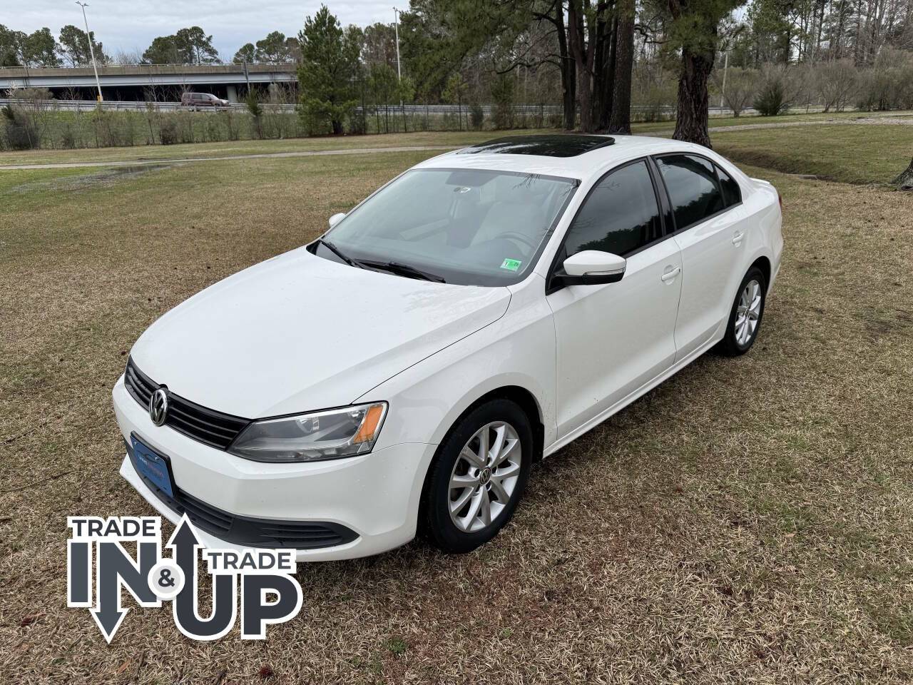 2012 Volkswagen Jetta SE — Sedan — 124,142 mi — Virginia Beach, VA
