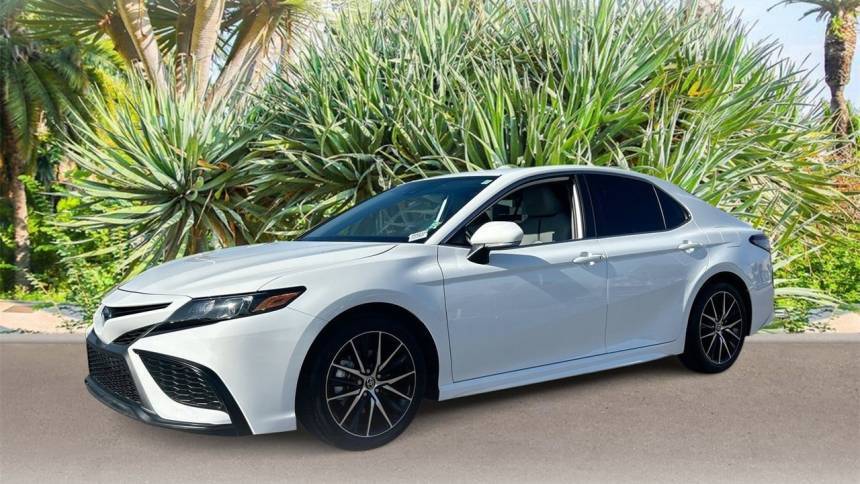 2024 Toyota Camry Hybrid SE — Sedan — 7,656 mi — Phoenix, AZ