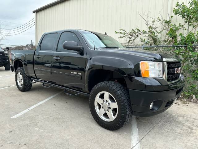 2013 GMC Sierra 2500HD SLE — Pickup Truck — 268,445 mi — Houston, TX